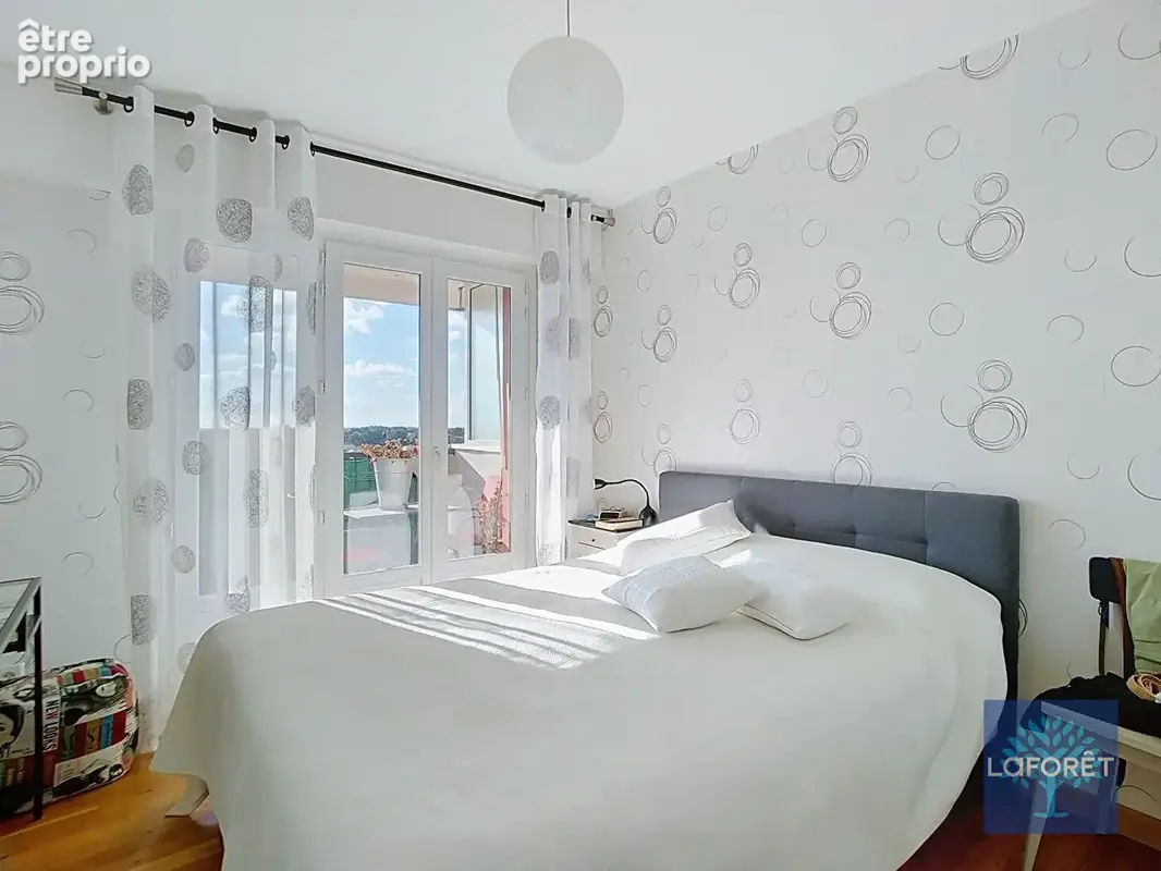 Appartement La Roche Sur Yon 4 pièce(s) 83 m2 - photo 5