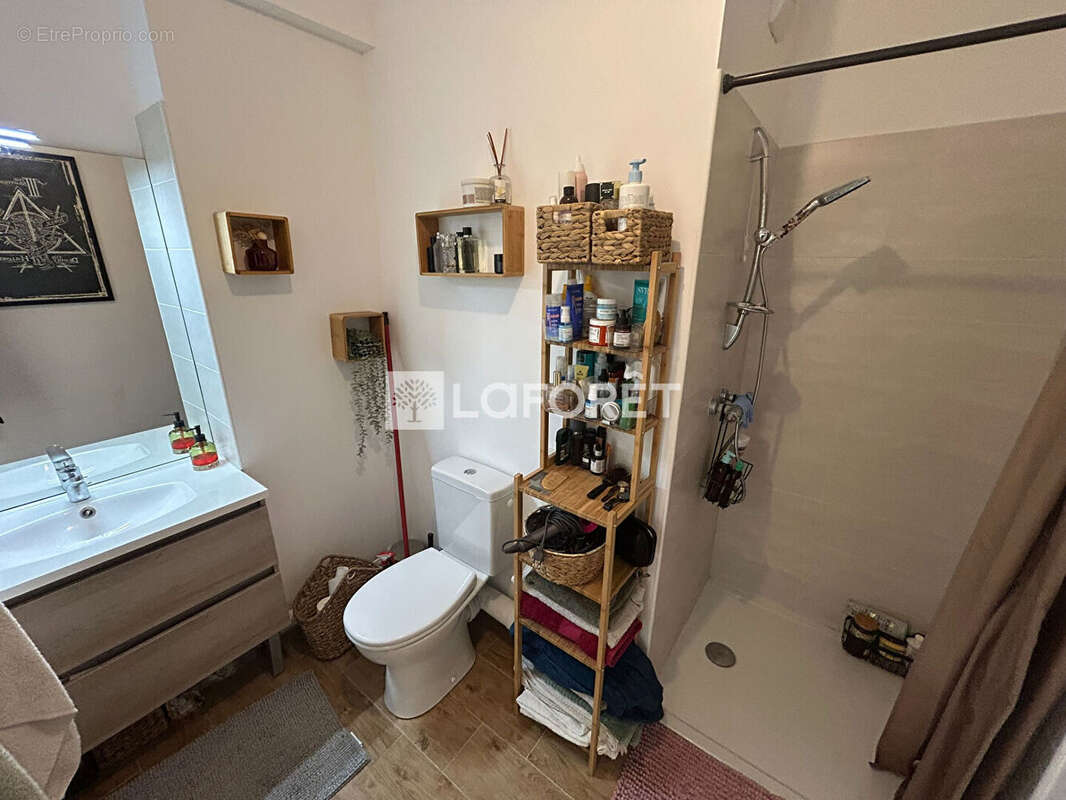 Appartement à MARSEILLE-9E