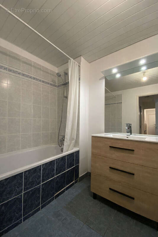 Appartement à LA CHAUSSEE-SAINT-VICTOR