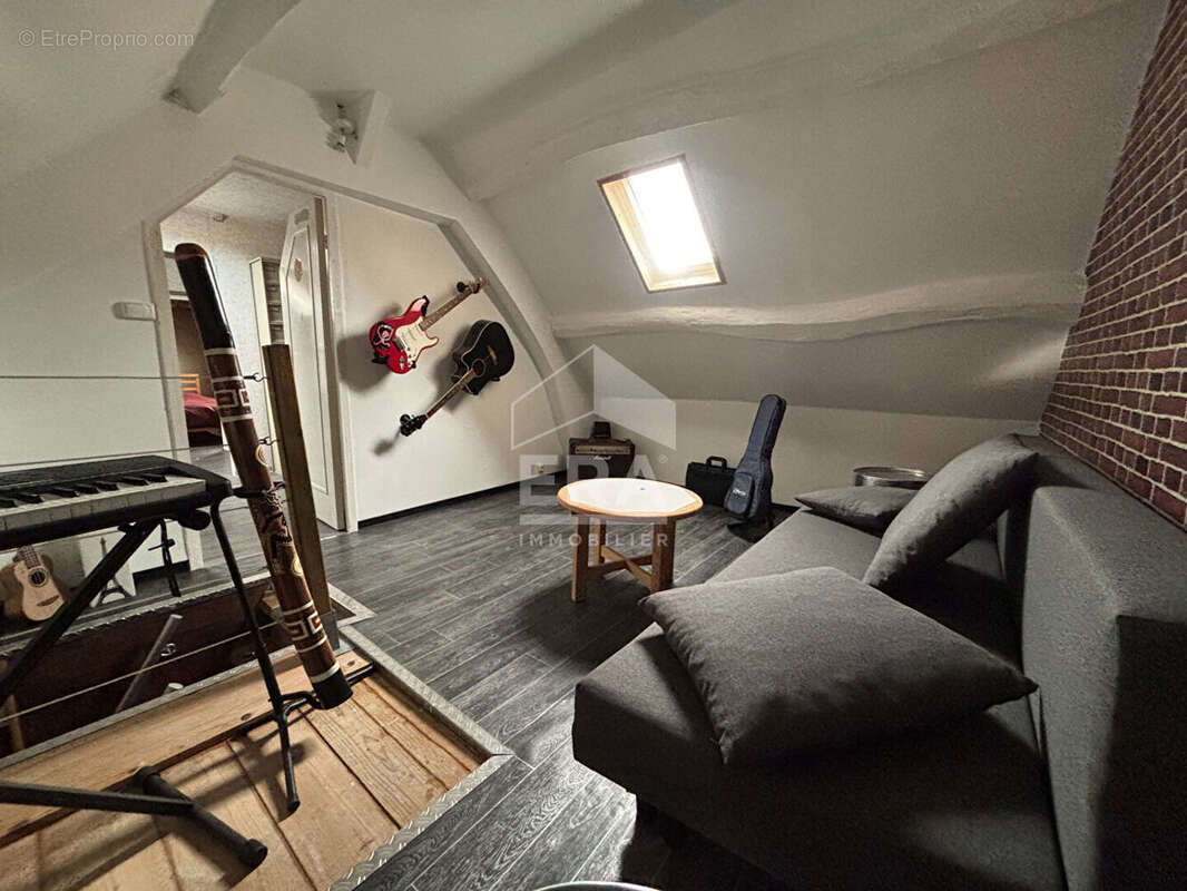 Maison à EVIN-MALMAISON
