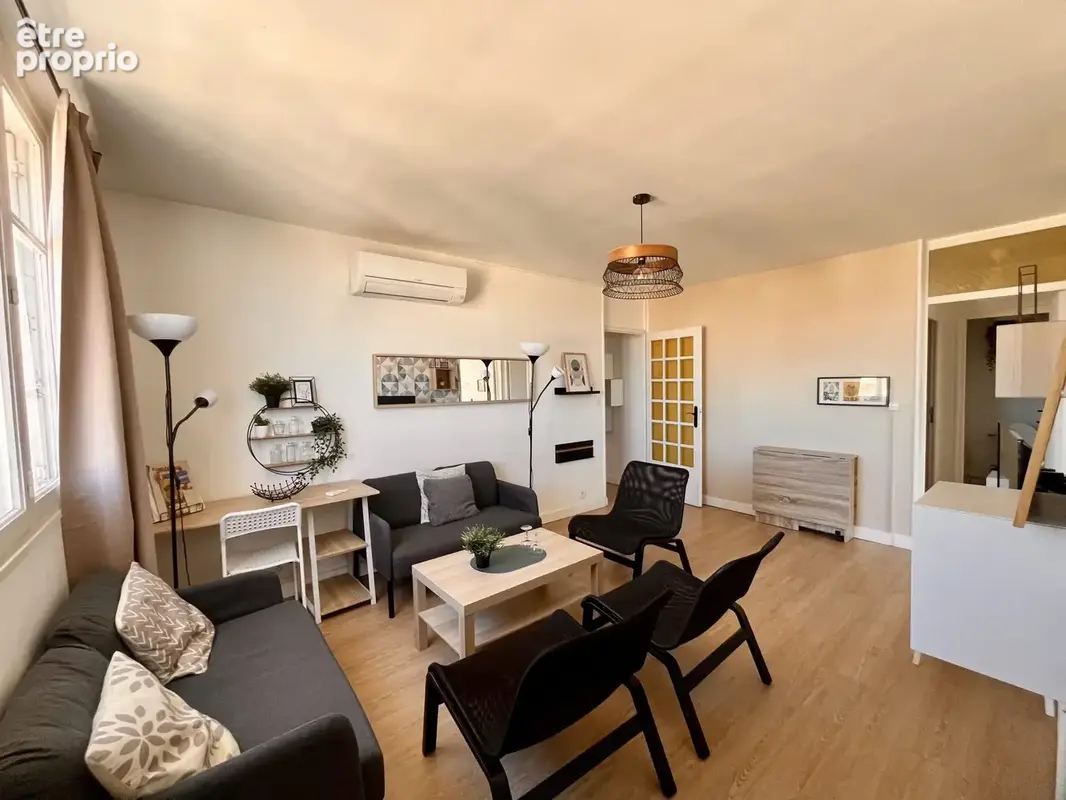 Appartement 4 pièces 64 m² à vendre à Nimes (30000) - photo 2
