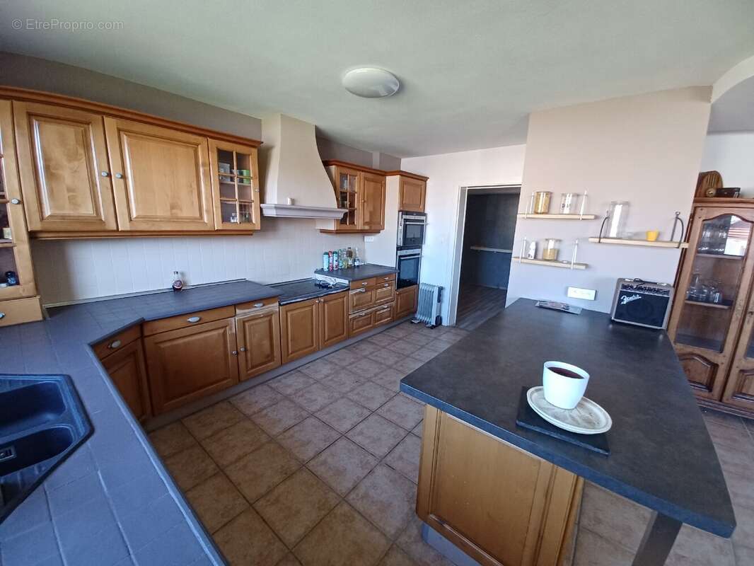 Maison à MALBOUHANS