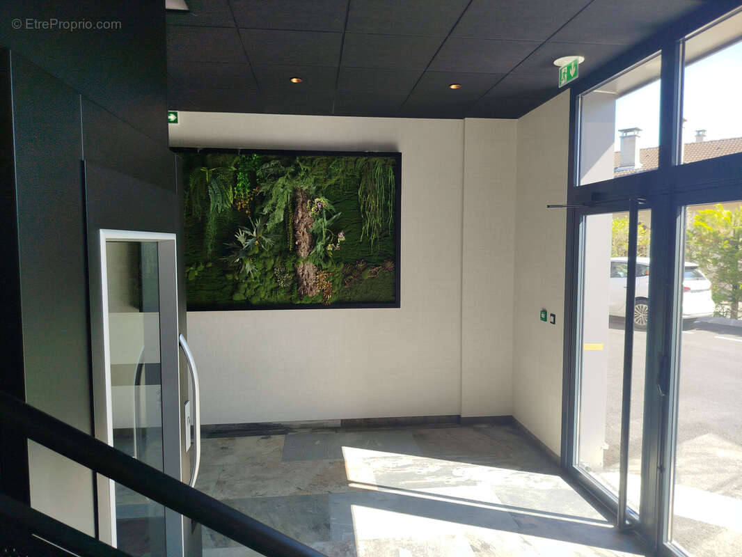 Bureaux 126.21 m2 à vendre - Sillingy/Annecy - photo 3