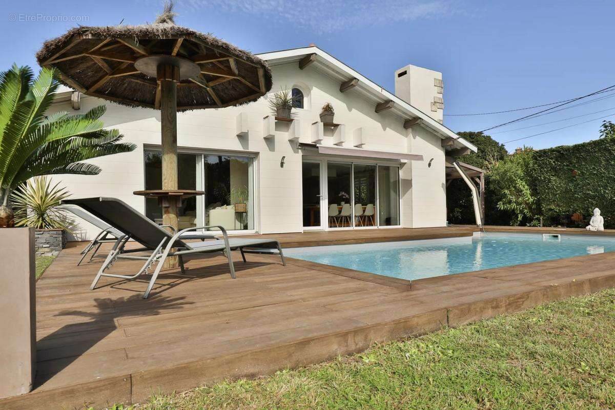 Maison à GUJAN-MESTRAS