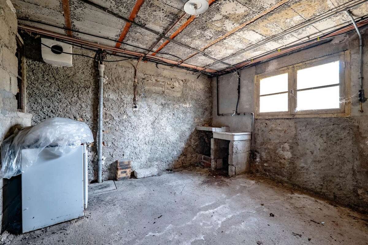 Dammarie-lès-lys – château soubiron – maison 105 m² à rénover – terrain 587 m² - photo 20