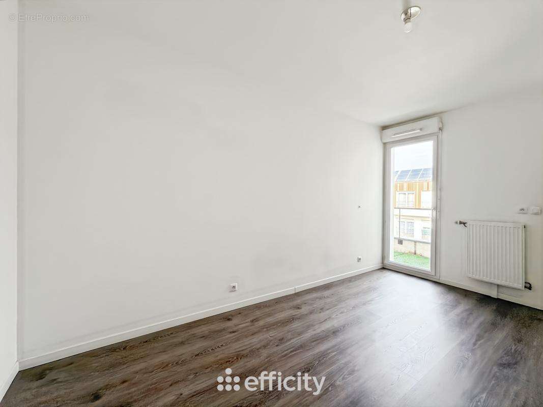 Appartement à POMPONNE