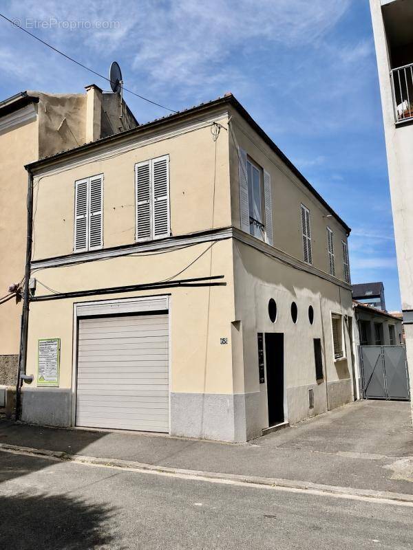 Appartement à CACHAN