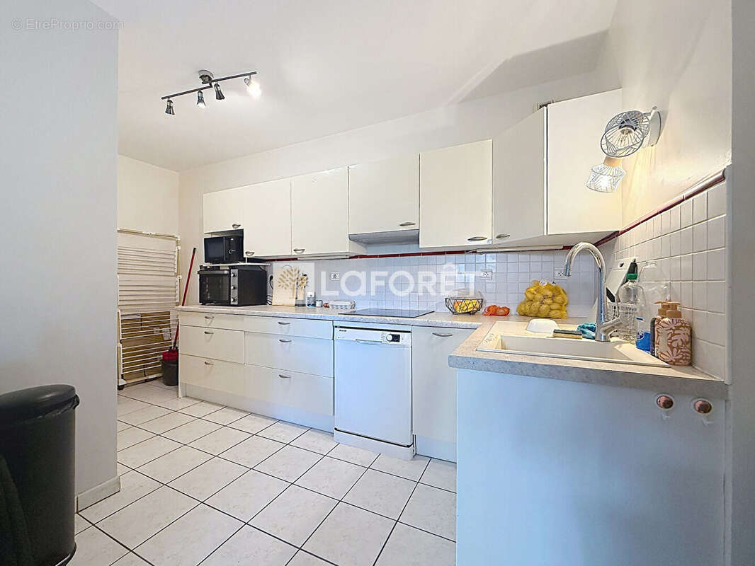 Appartement à SAINT-FARGEAU-PONTHIERRY