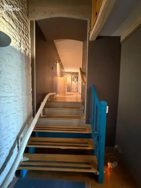 Mornac. Maison 191 m² avec garage et terrain - photo 9