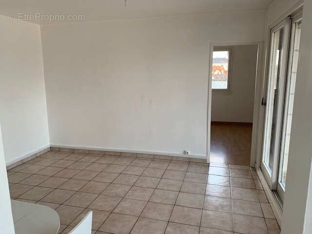 Appartement à MELUN