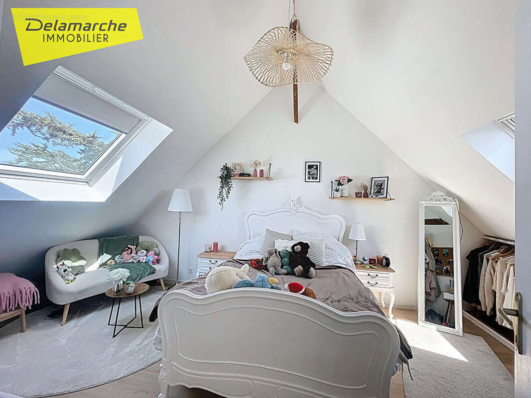 Maison à DONVILLE-LES-BAINS