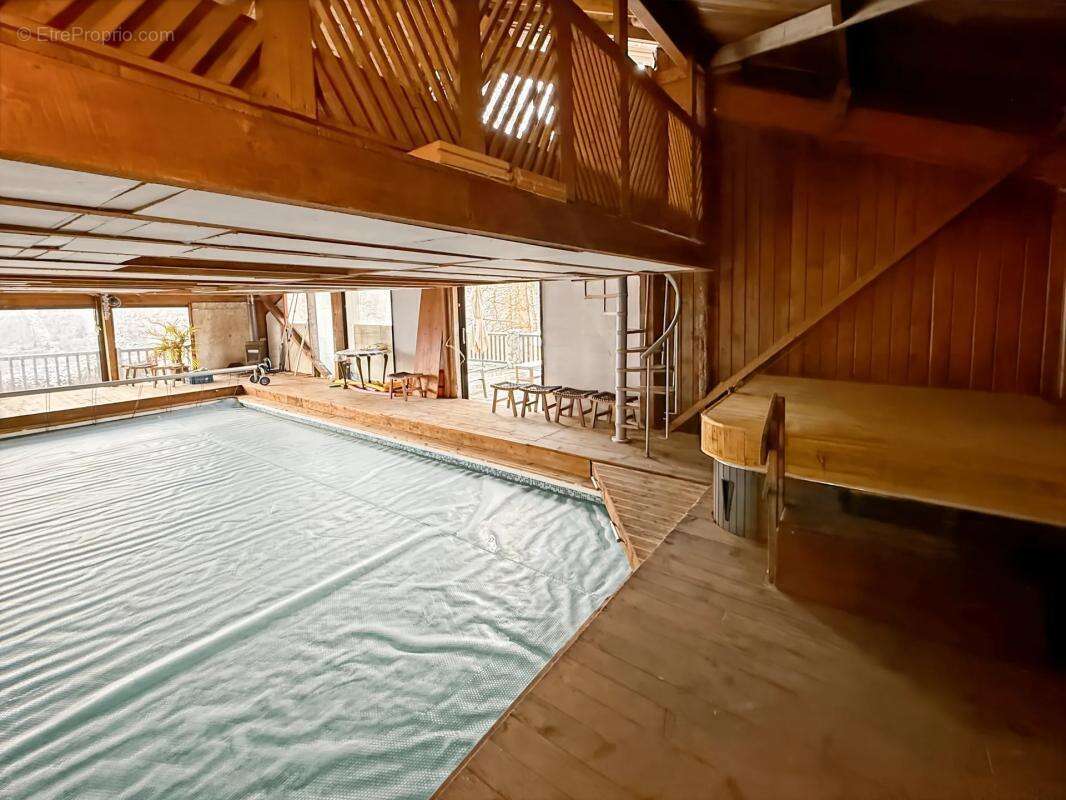 Maison à AX-LES-THERMES