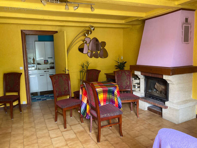 Dpt Charente Maritime (17), à vendre Sainte-Radegonde, maison P4, 113 m² - photo 5