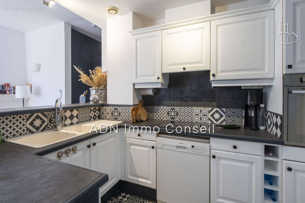 Appartement à MALLEMORT