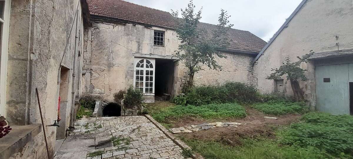 Maison à CHANCEAUX