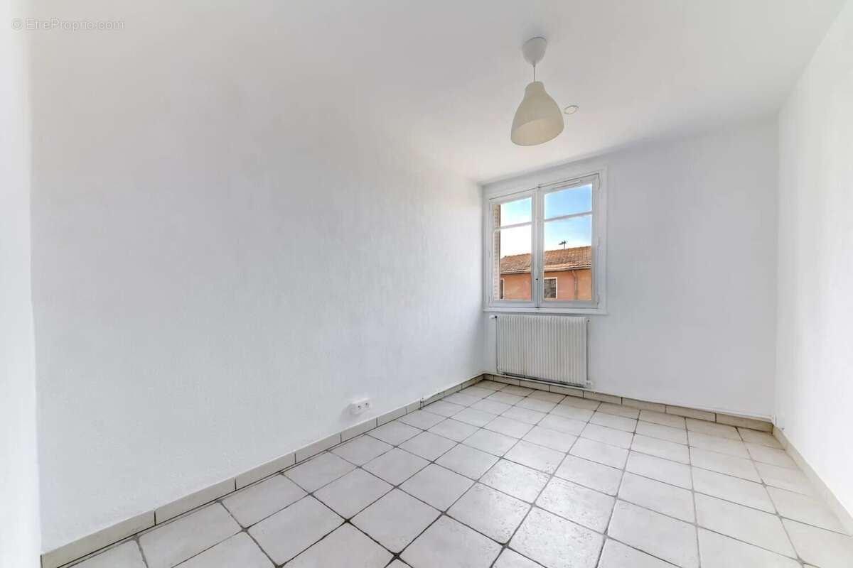 Appartement à LYON-8E