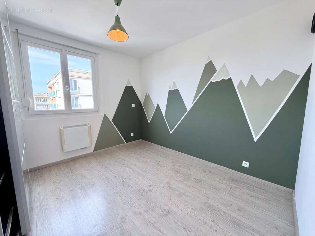 Appartement à GUILHERAND-GRANGES