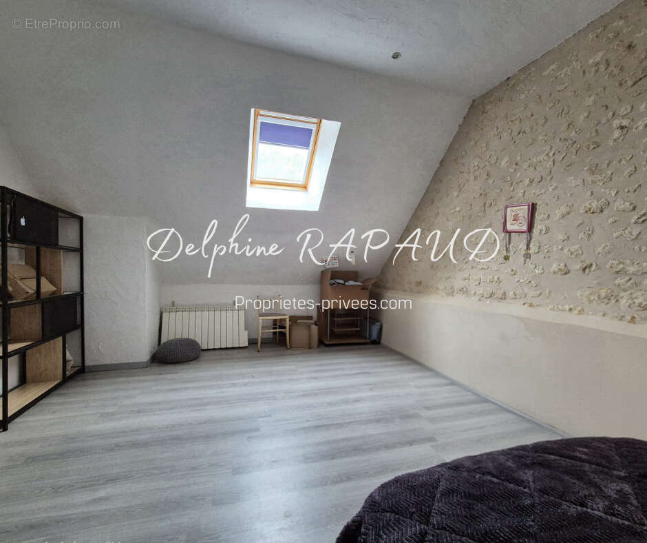 Maison à CONDE-SUR-HUISNE