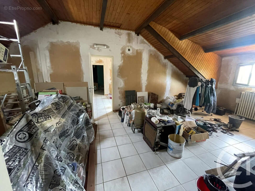 Maison à CHAMADELLE