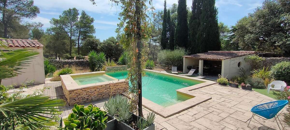 Maison à NIMES