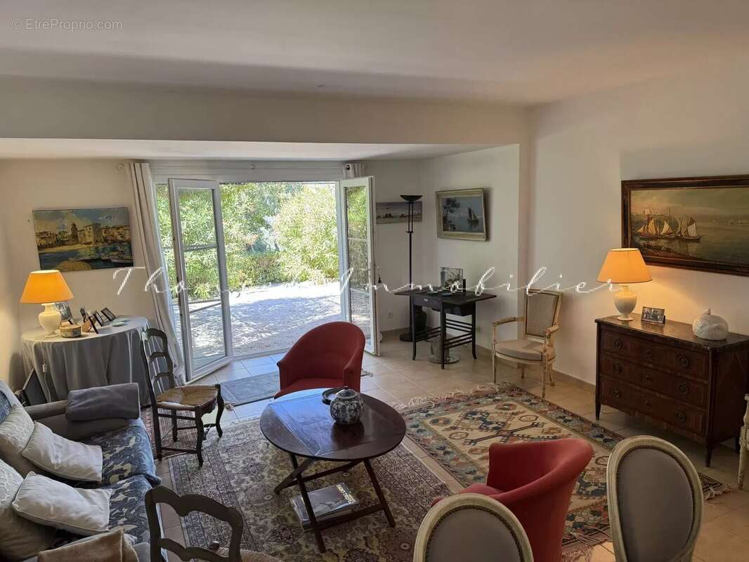 Appartement à GASSIN