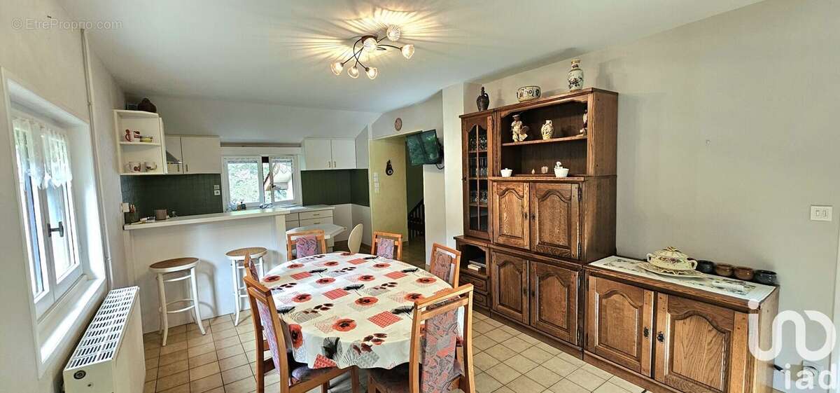 Photo 7 - Maison à SAINT-JULIEN-MOLIN-MOLETTE