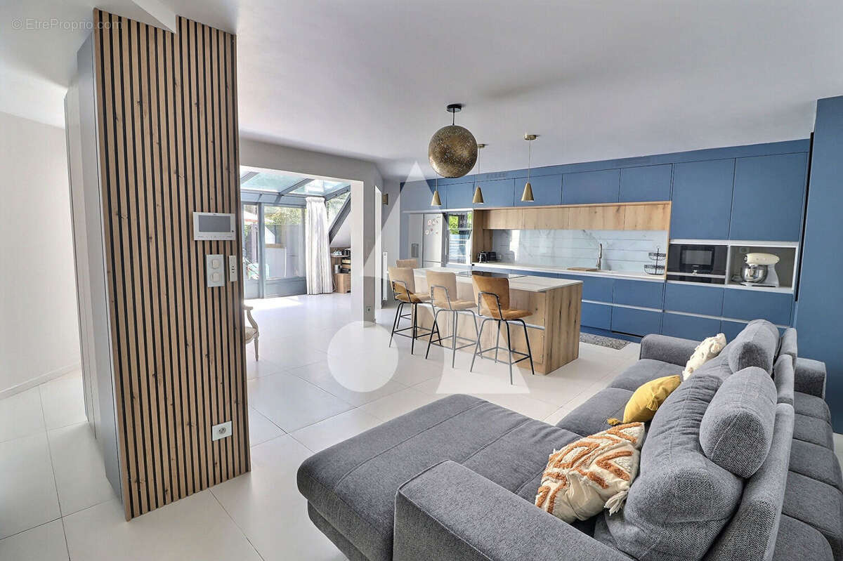 Appartement à ERAGNY