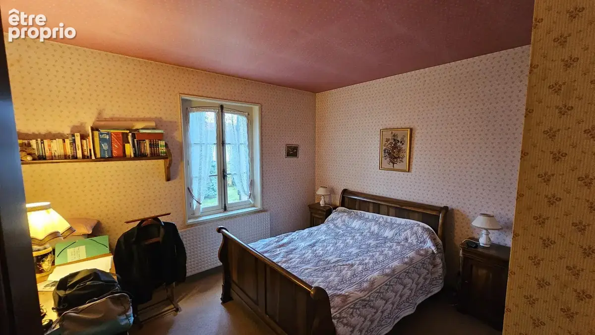 Belle villa en pierre au bord de la rivière - photo 10