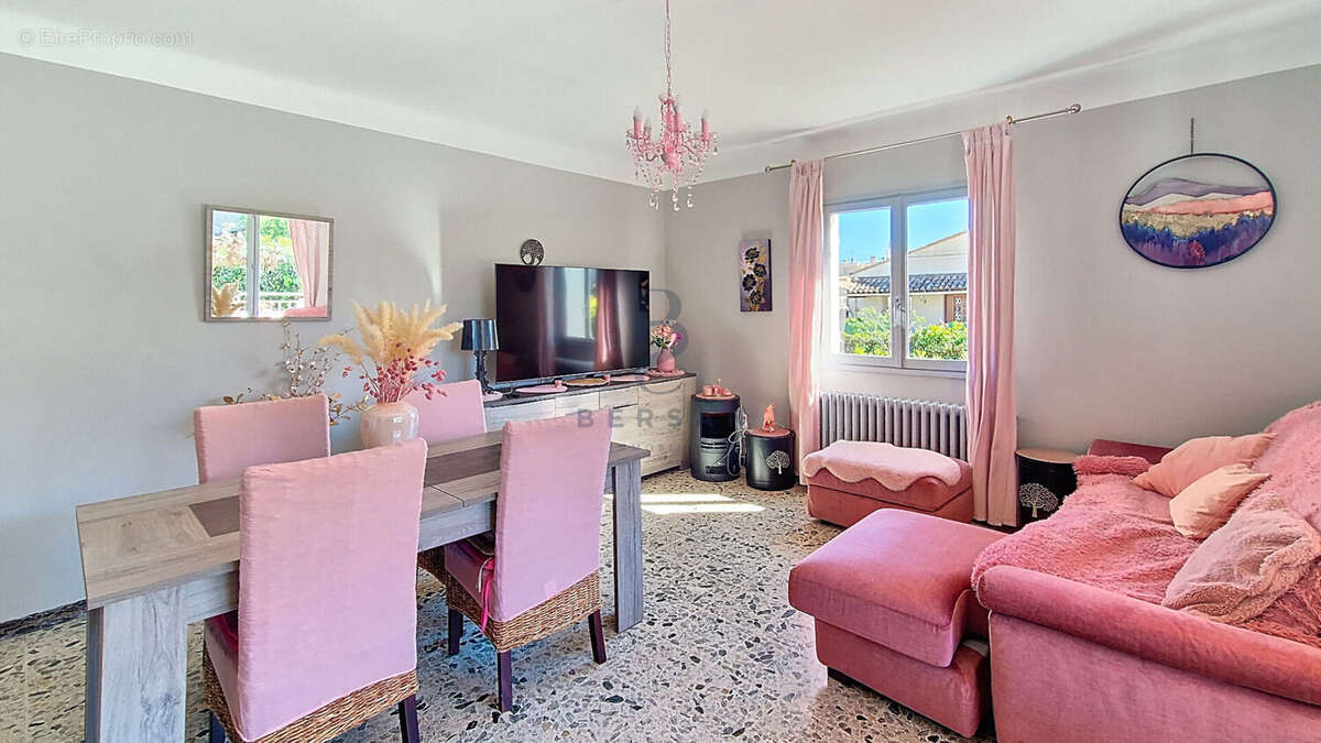 Maison à FREJUS