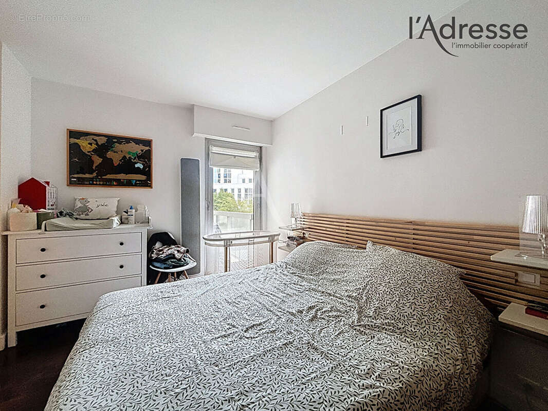 Appartement à SURESNES