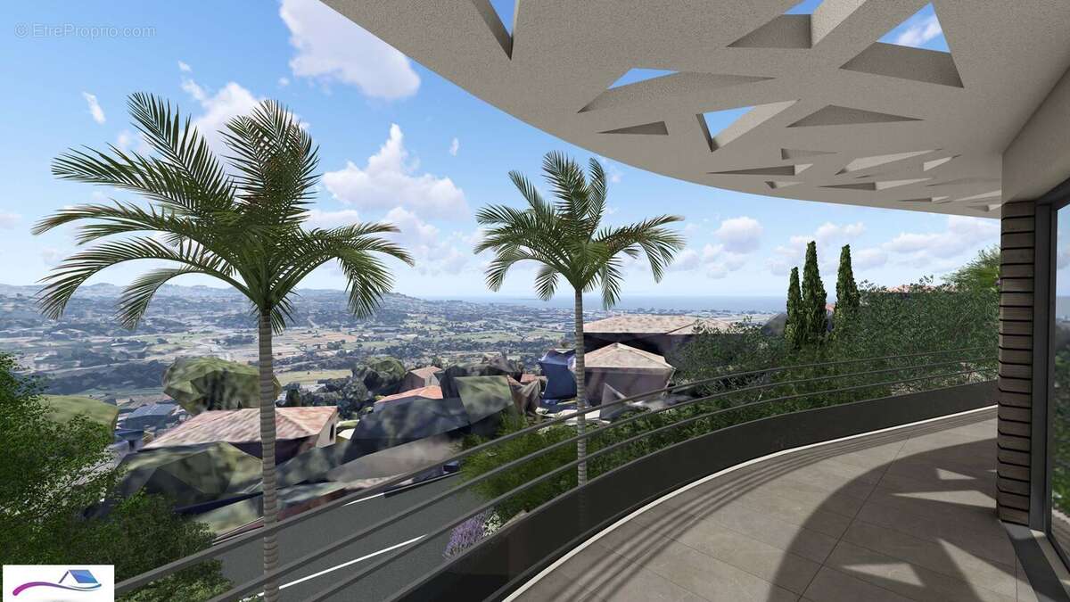 Terrain à MANDELIEU-LA-NAPOULE