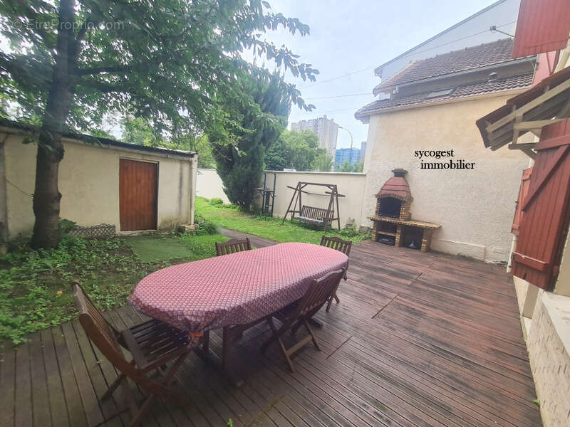 Maison à NOISY-LE-SEC