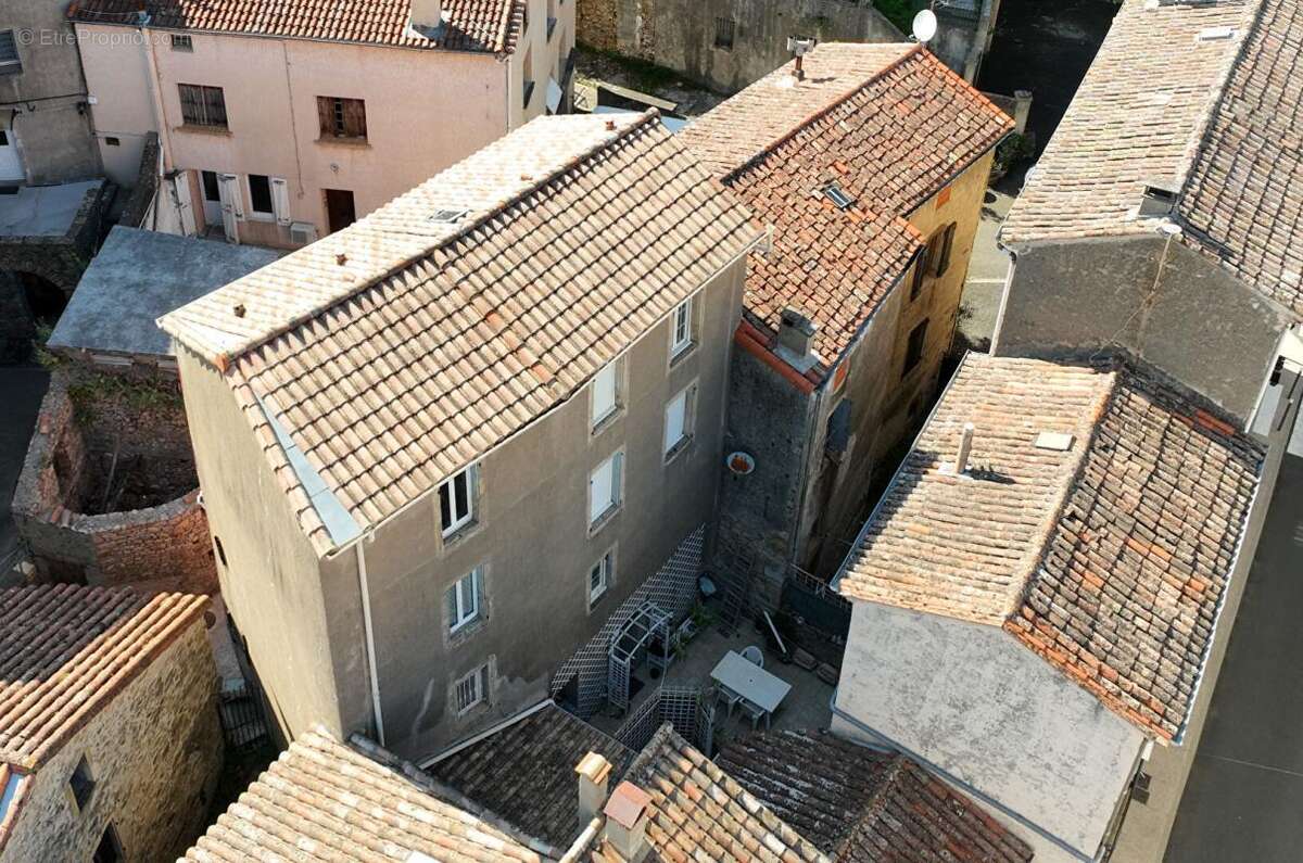 Maison de caractère 180 m² ? avec exterieur ? sous-sol intégral ? dpe c - photo 2