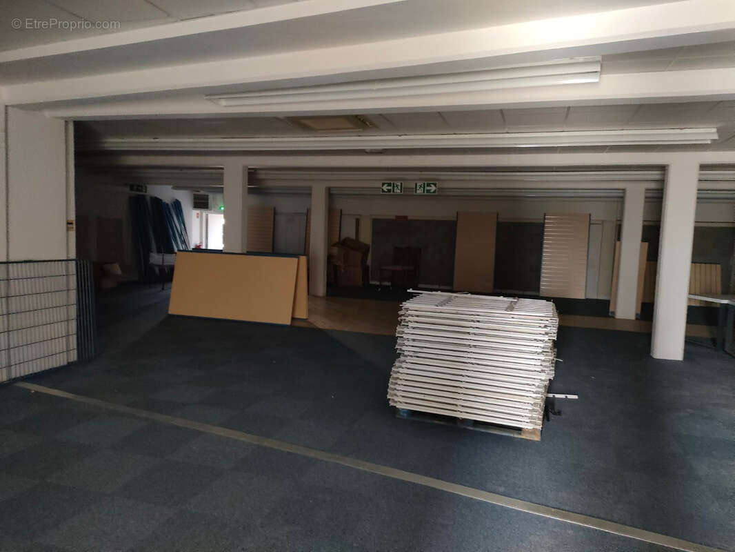 Commerce à SAINT-JUNIEN