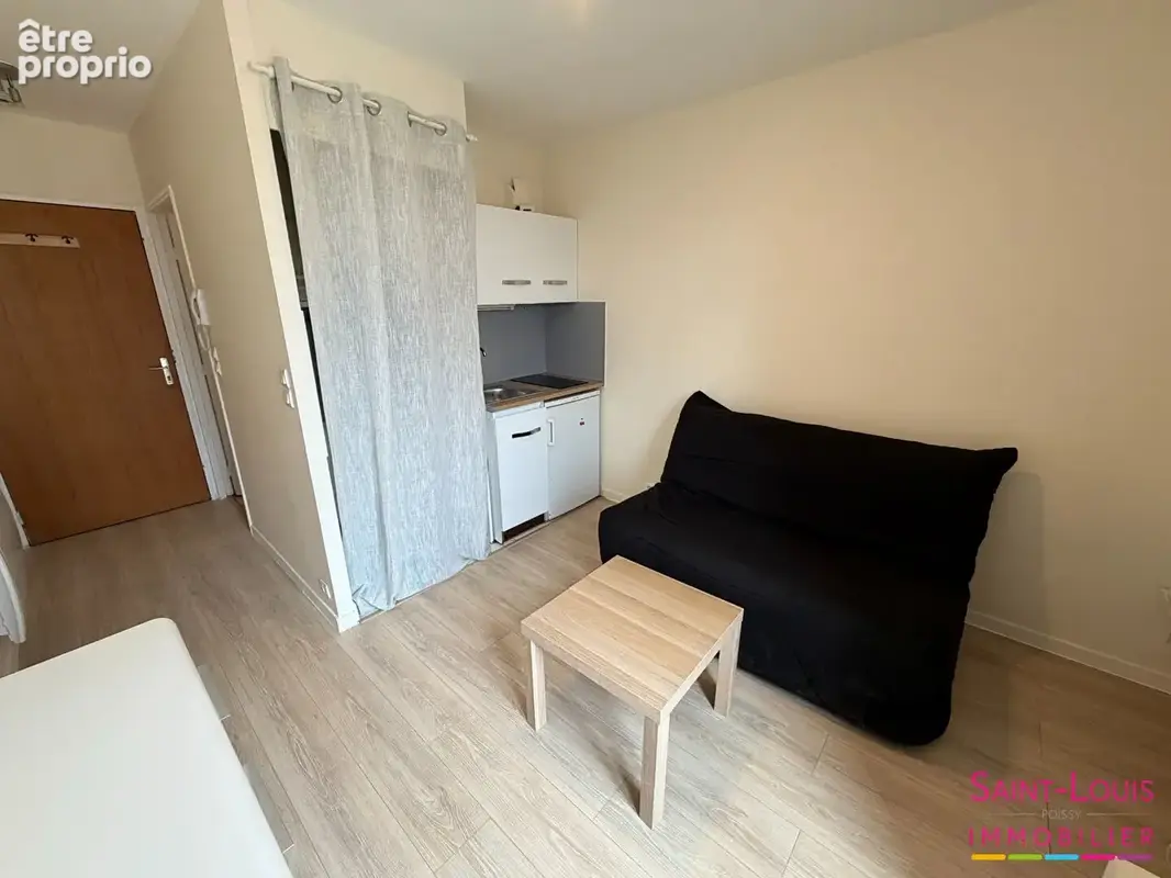 Poissy Centre  Studio avec balcon, idéal investisseur - photo 3