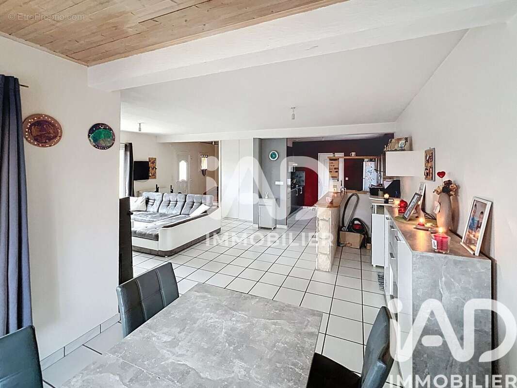 Photo 8 - Maison à SOLIGNAC-SUR-LOIRE