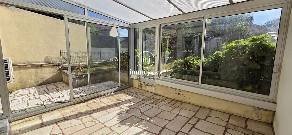 Maison 92 m² à Panazol  - photo 5