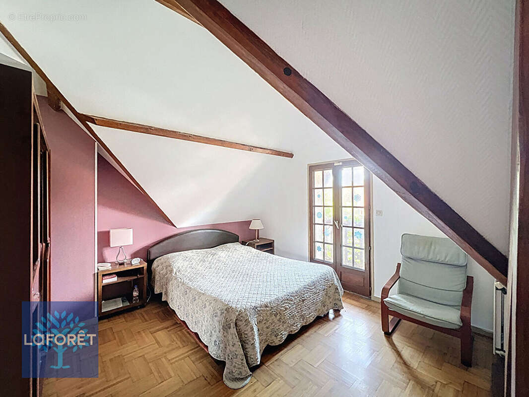 Maison à SAINT-GERMAIN-LES-CORBEIL