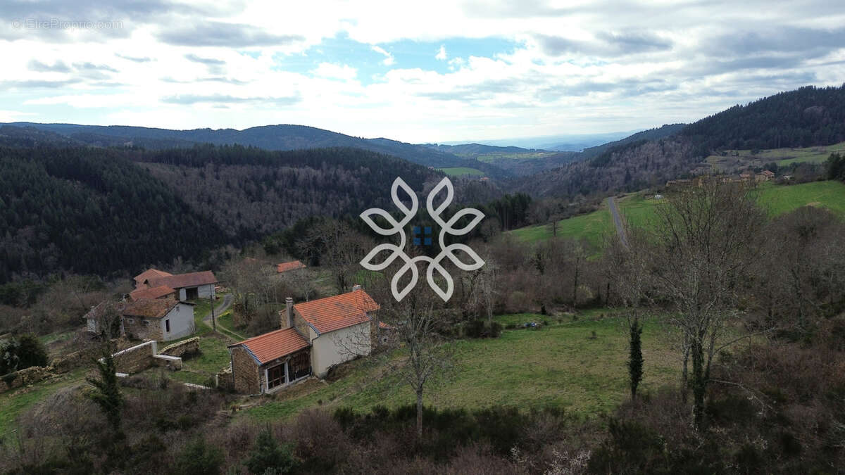 Maison à SAINT-DIDIER-SUR-DOULON