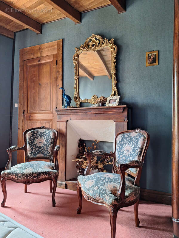 Maison à ISSERTEAUX