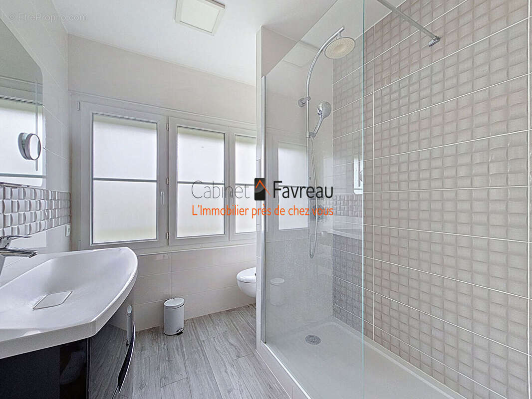 Maison à CHEVILLY-LARUE