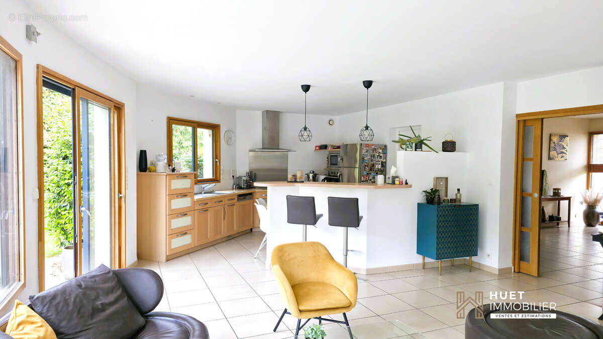 Maison à BRUZ
