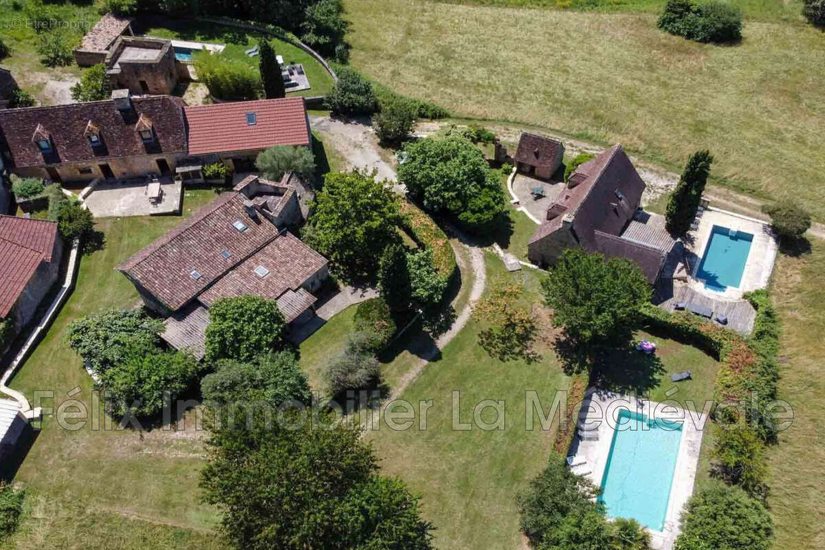 Maison à SARLAT-LA-CANEDA