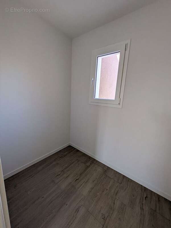 Maison neuve 2 chambres jardin terrasse climatisation et stationnement - photo 12