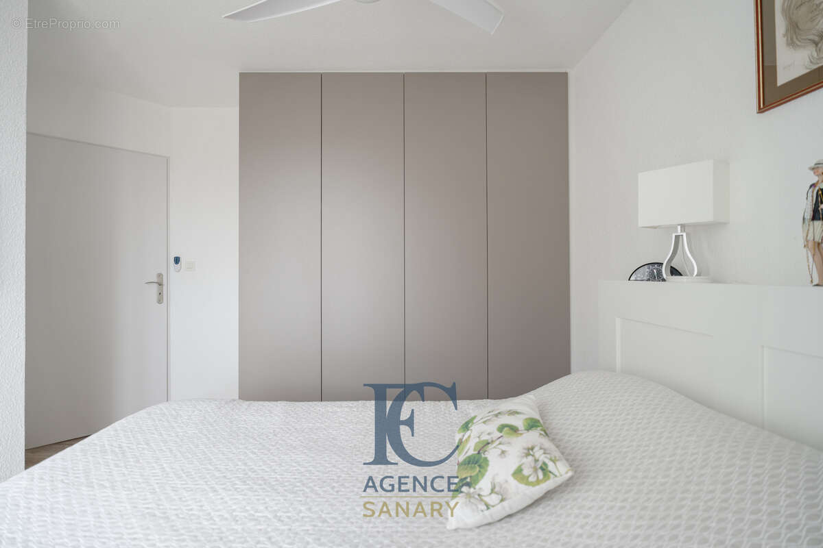 Appartement à CARQUEIRANNE