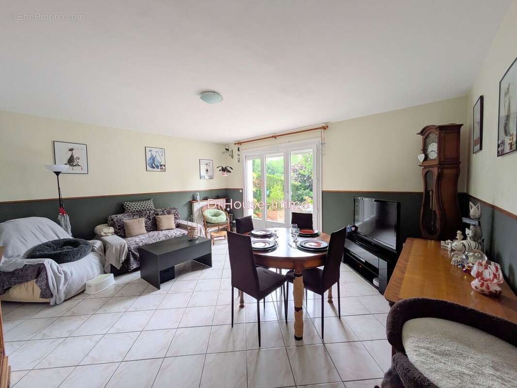 Maison 84 m² à Jouy-Le-Moutier  - photo 63