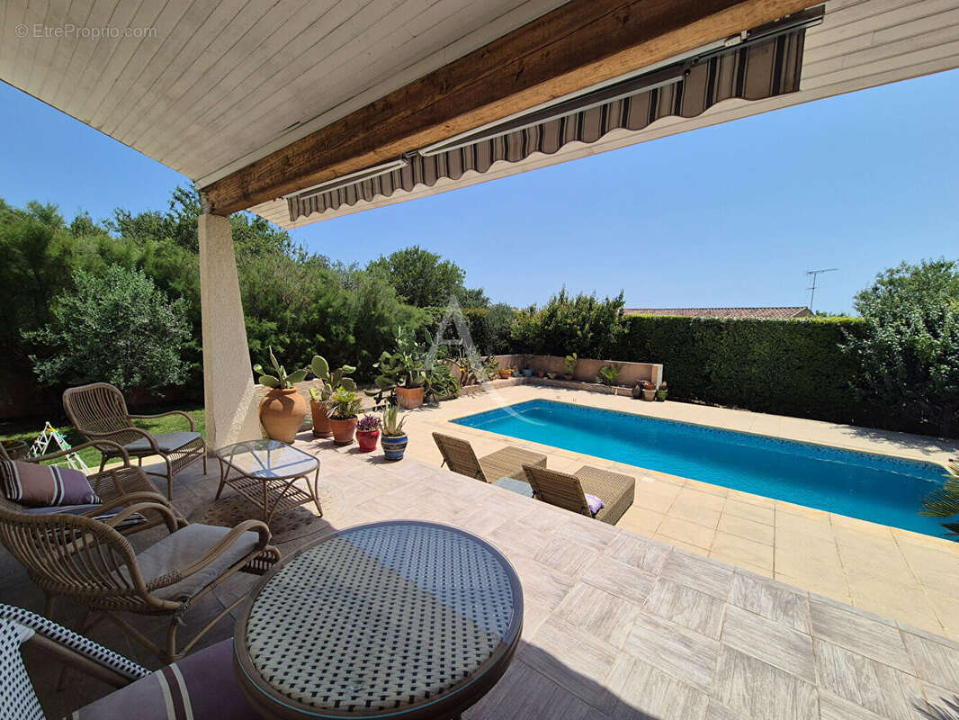 Villa T5 de 156 m2 - Piscine + studio indépendant - Balaruc les bains - photo 7
