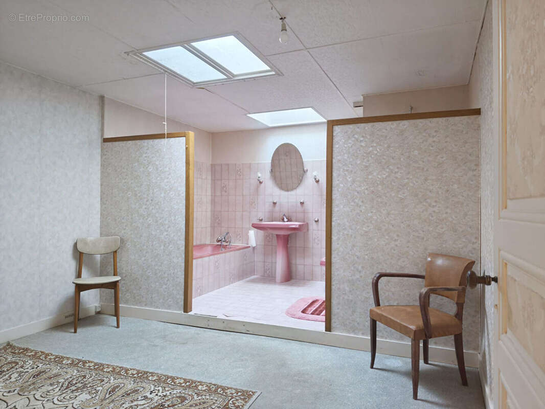 Maison à SAINT-SULPICE-DE-COGNAC