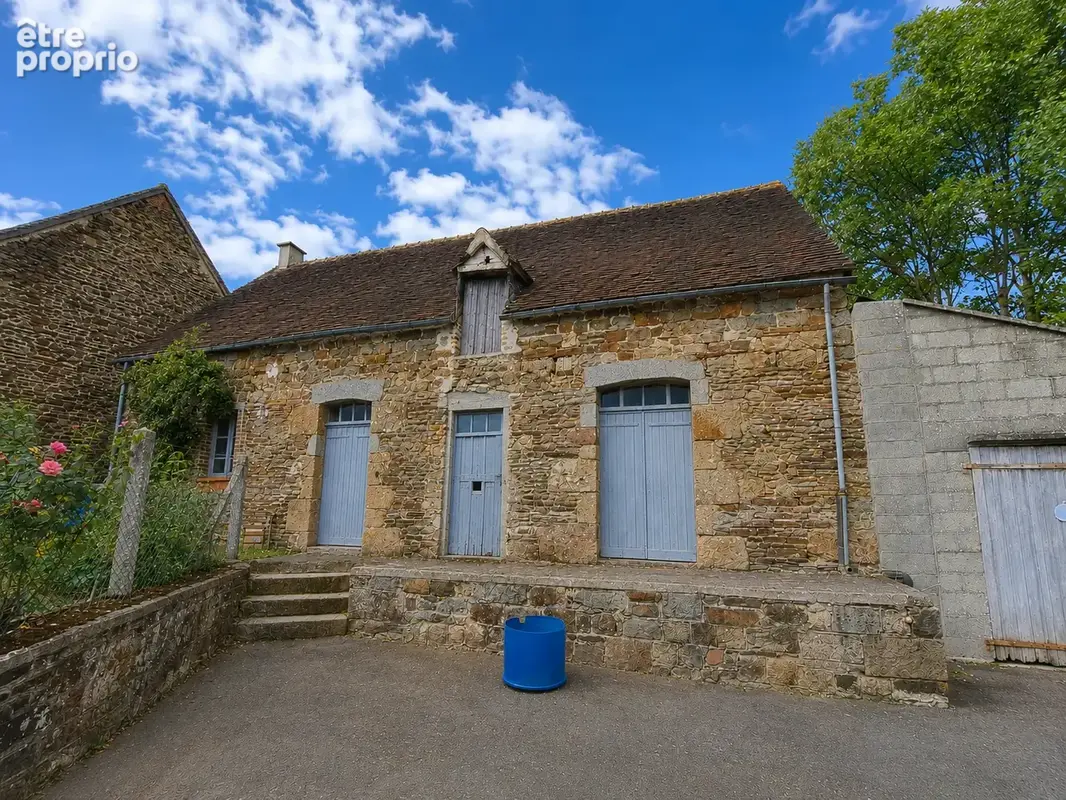 Maison à LOUGE-SUR-MAIRE