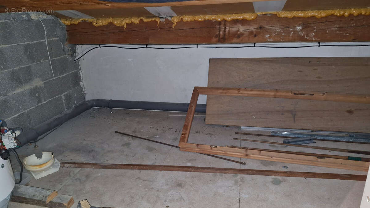 Maison à CHENAC-SAINT-SEURIN-D&#039;UZET